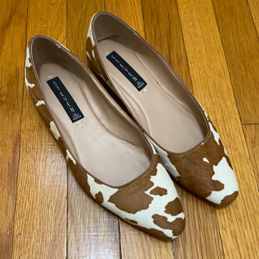 Cow Print Flats!
